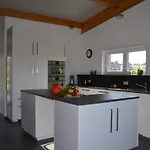 別荘 Un Espace Au Bord De L'eau