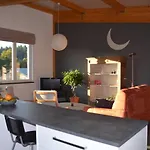 Un Espace Au Bord De L'eau Paliseul